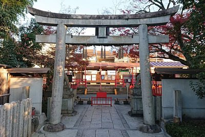 車折神社駅